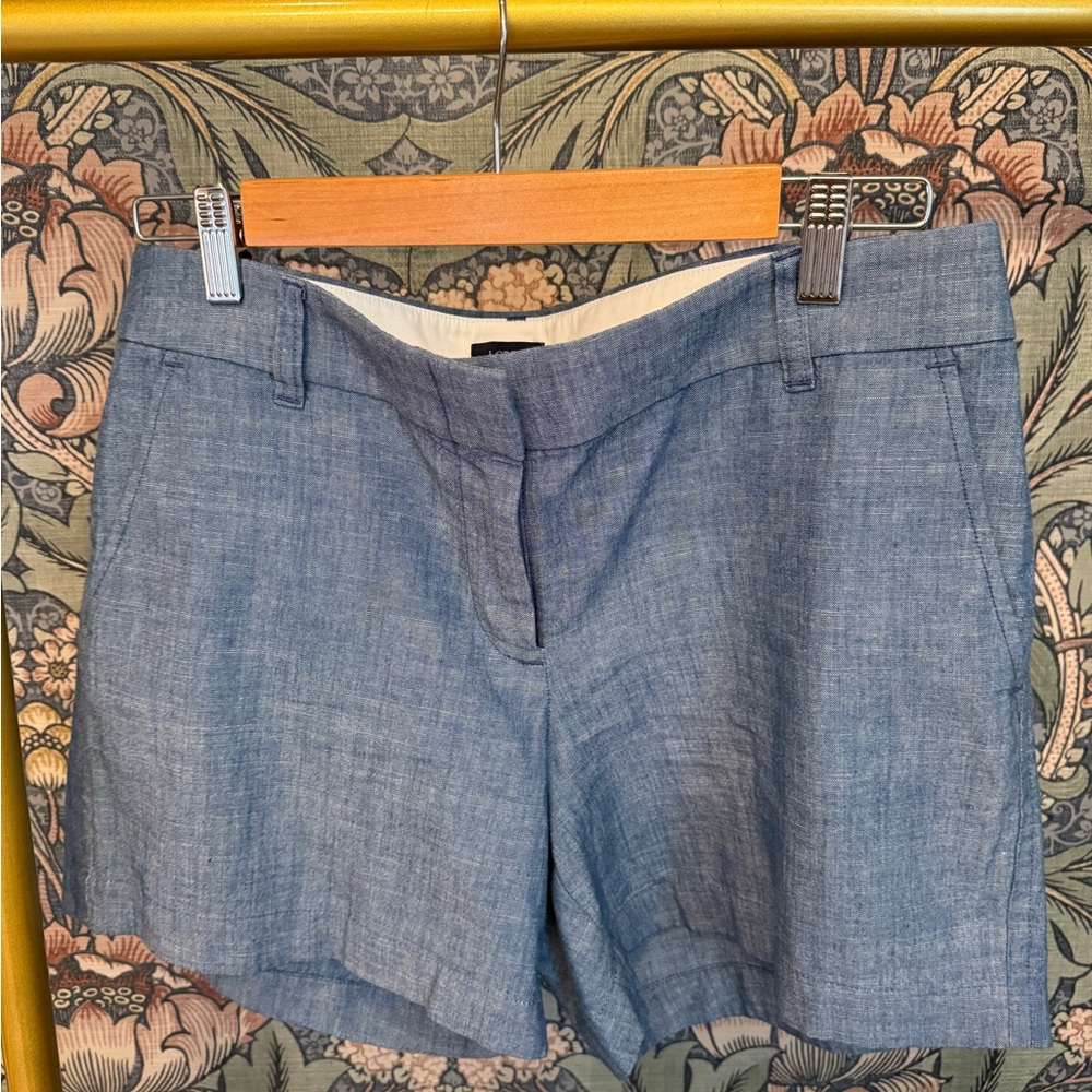 Like New J. Crew Light Blue Chambray Preppy Shorts Sz 10
